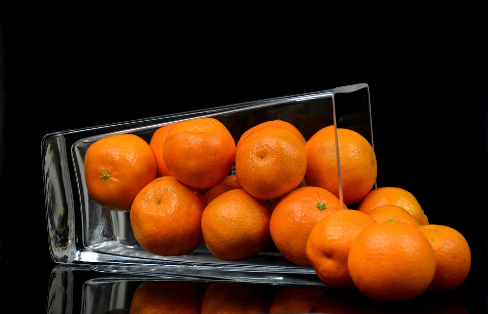 Období mandarinek je tady. Víte, jak mandarinky prospívají zdraví?